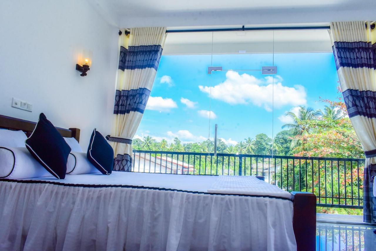 Minuri Villa Hikkaduwa Exterior photo